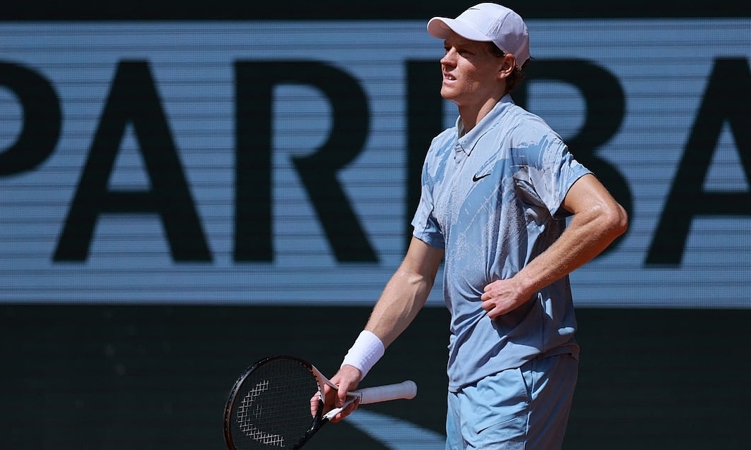 Sinner Thừa Nhận Mất Ngủ Trước Trận Thua Sốc ở Roland Garros - hình ảnh - jun88go.vip
