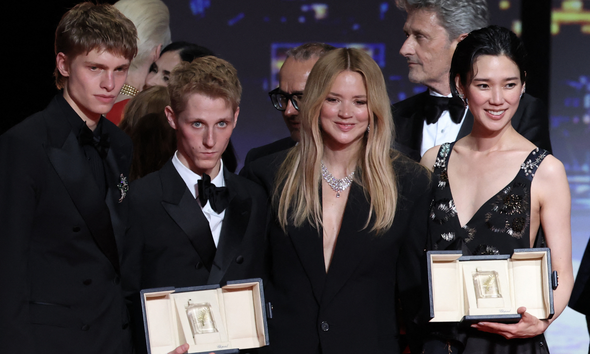 JUN88 chính thức: Cannes 2026 ghi dấu ấn với chiến thắng kép hiếm có - hình ảnh - jun88go.vip JUN88 chính thức: Cannes 2026 ghi dấu ấn với chiến thắng kép hiếm có - hình ảnh - jun88go.vip