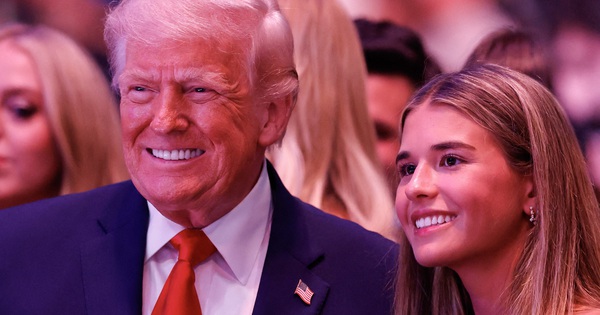 JUN88 chính thức: Cháu nội Donald Trump gây sốt với chia sẻ dễ thương về ông - hình ảnh - jun88go.vip JUN88 chính thức: Cháu nội Donald Trump gây sốt với chia sẻ dễ thương về ông - hình ảnh - jun88go.vip