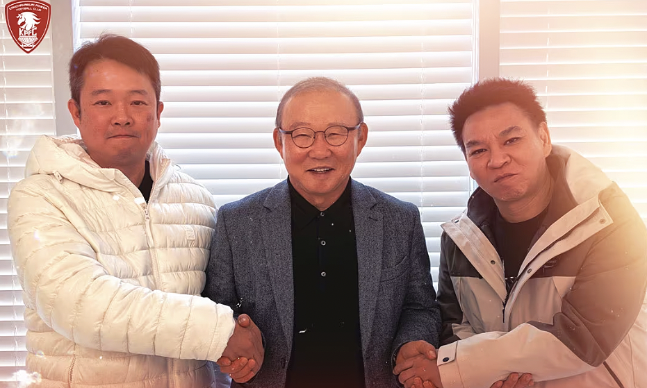 HLV Park Hang-seo tái xuất cùng CLB Thái Lan: Cơ hội mới cho fan cá cược bóng đá online - hình ảnh - jun88go.vip HLV Park Hang-seo tái xuất cùng CLB Thái Lan: Cơ hội mới cho fan cá cược bóng đá online - hình ảnh - jun88go.vip