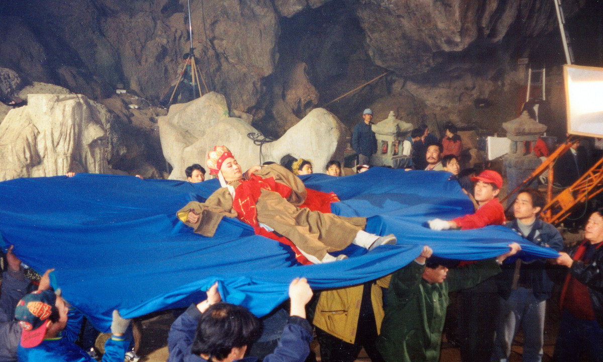 JUN88 chính thức: Hậu trường hóa trang và kỹ xảo ‘Tây du ký’ phần hai khiến khán giả sửng sốt - hình ảnh - jun88go.vip JUN88 chính thức: Hậu trường hóa trang và kỹ xảo ‘Tây du ký’ phần hai khiến khán giả sửng sốt - hình ảnh - jun88go.vip