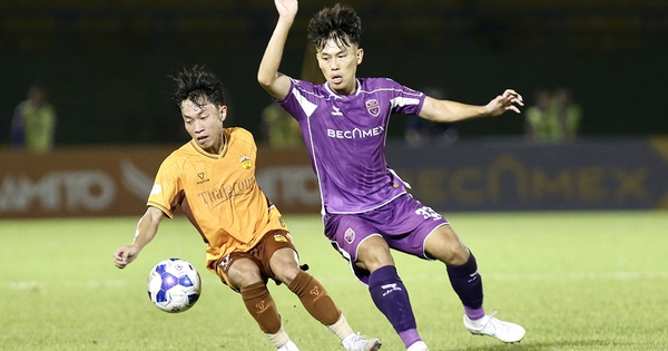 CLB Becamex TP.HCM chia tay V-League: Nỗi đau của người hâm mộ và cơ hội mới trên sàn cược - hình ảnh - jun88go.vip