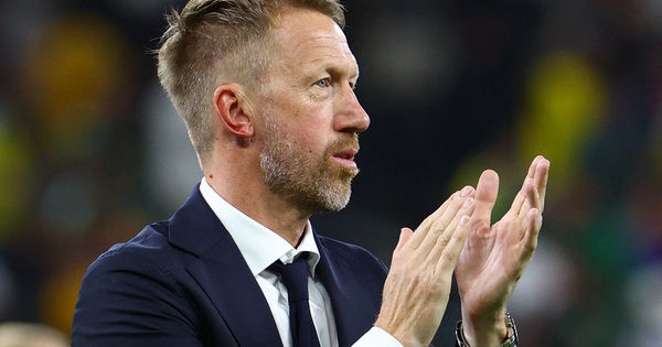 HLV Graham Potter chảy máu tai sau trận thắng Tunisia: Cú twist kỳ lạ tại World Cup 2026 - hình ảnh - jun88go.vip