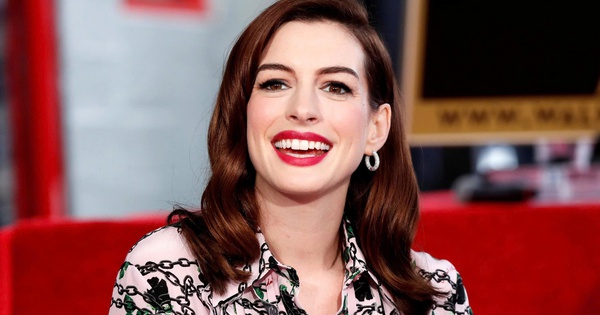 JUN88 bắn cá và tin nóng từ Hollywood: Anne Hathaway hé lộ về ‘The Devil Wears Prada’ phần 3 - hình ảnh - jun88go.vip JUN88 bắn cá và tin nóng từ Hollywood: Anne Hathaway hé lộ về ‘The Devil Wears Prada’ phần 3 - hình ảnh - jun88go.vip