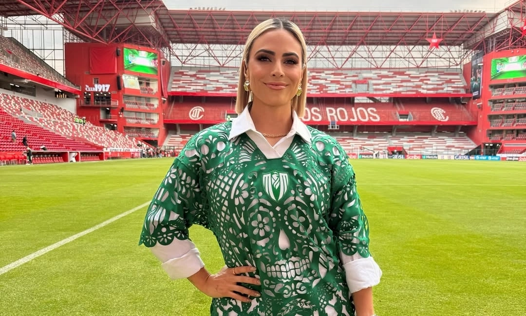 Áo World Cup lấy cảm hứng từ Lễ hội Người chết gây sốt cộng đồng cổ động viên - hình ảnh - jun88go.vip Áo World Cup lấy cảm hứng từ Lễ hội Người chết gây sốt cộng đồng cổ động viên - hình ảnh - jun88go.vip