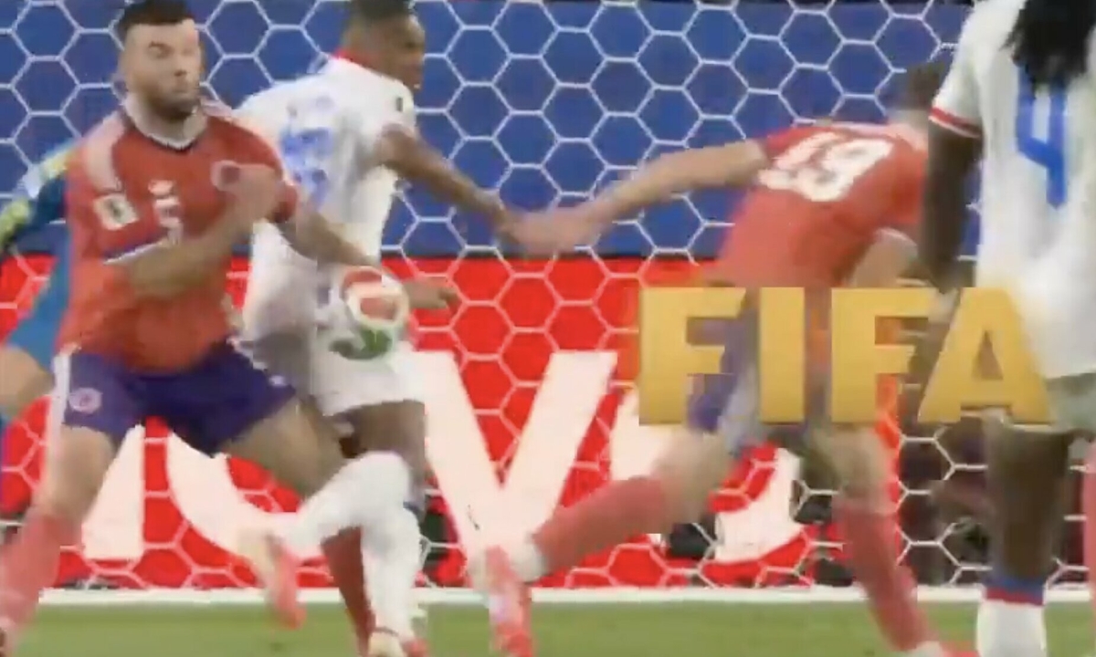 VAR gây tranh cãi khi Scotland thắng Haiti ở World Cup - hình ảnh - jun88go.vip
