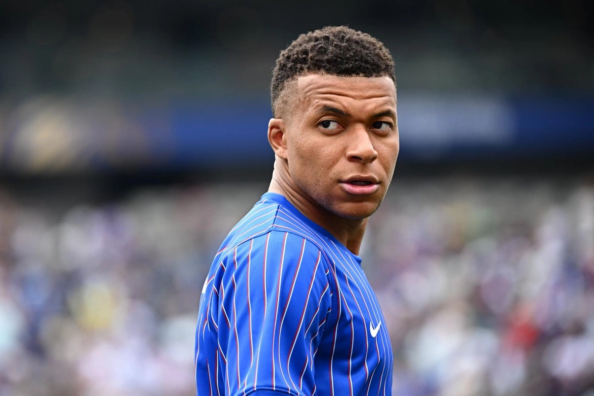 Mbappe đứng trước cơ hội xô đổ thêm kỷ lục World Cup - hình ảnh - jun88go.vip Mbappe đứng trước cơ hội xô đổ thêm kỷ lục World Cup - hình ảnh - jun88go.vip