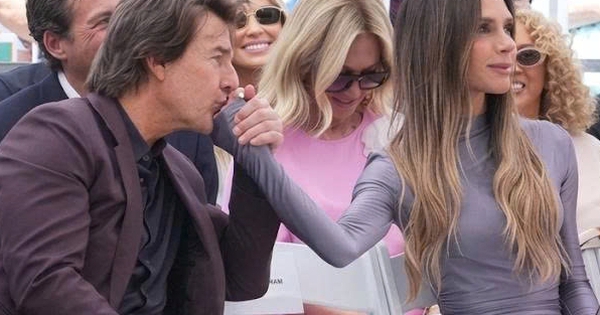 Nhà cái cá cược số 1 JUN88 và khoảnh khắc Tom Cruise hôn tay Victoria Beckham gây xôn xao - hình ảnh - jun88go.vip Nhà cái cá cược số 1 JUN88 và khoảnh khắc Tom Cruise hôn tay Victoria Beckham gây xôn xao - hình ảnh - jun88go.vip