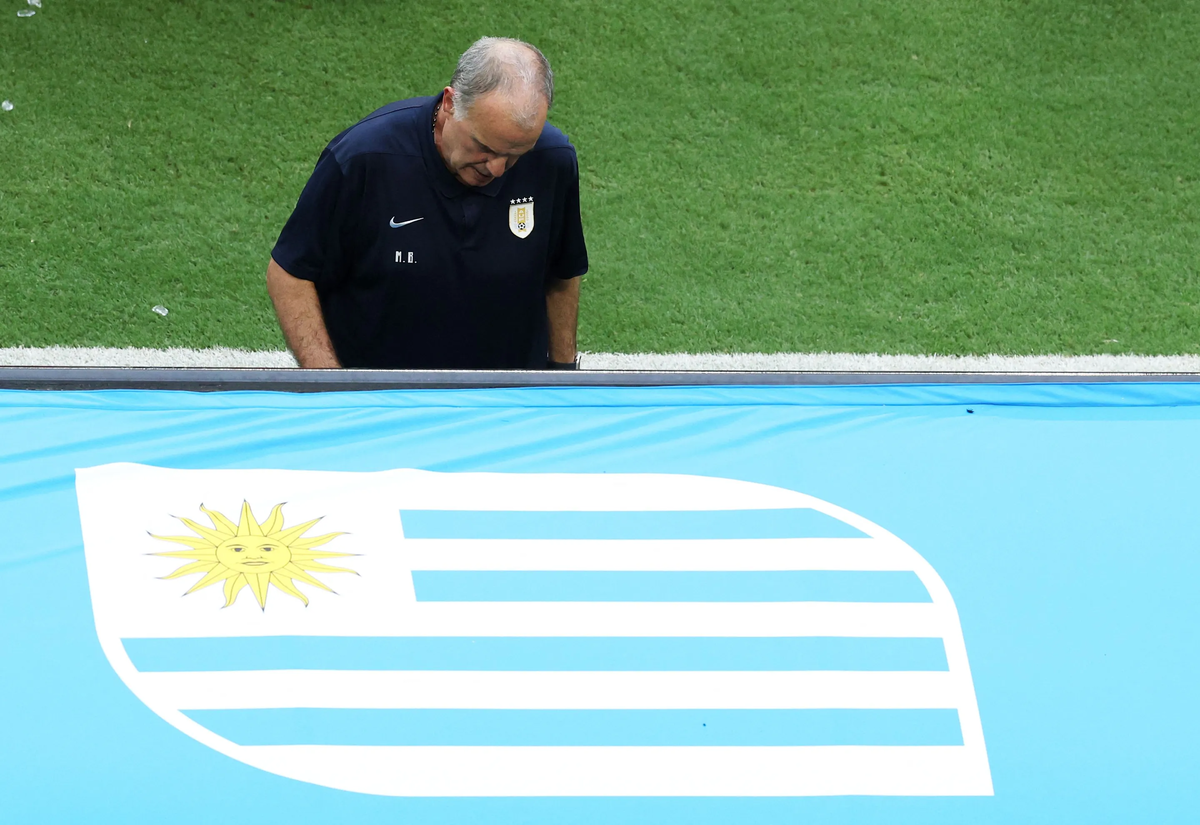 Vì sao HLV của Uruguay cúi mặt không chịu chụp ảnh World Cup 2026?: góc nhìn mới cho người chơi Việt - hình ảnh - jun88go.vip