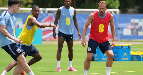 Đội tuyển Anh dùng ‘đồ chơi’ công nghệ cao, vượt nắng nóng khủng khiếp chinh phục World Cup - hình ảnh - jun88go.vip Đội tuyển Anh dùng ‘đồ chơi’ công nghệ cao, vượt nắng nóng khủng khiếp chinh phục World Cup - hình ảnh - jun88go.vip