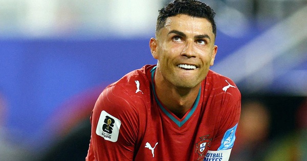 Nhà cái JUN88: Ronaldo mờ nhạt trong trận hòa Colombia, fan tiếc nuối - hình ảnh - jun88go.vip