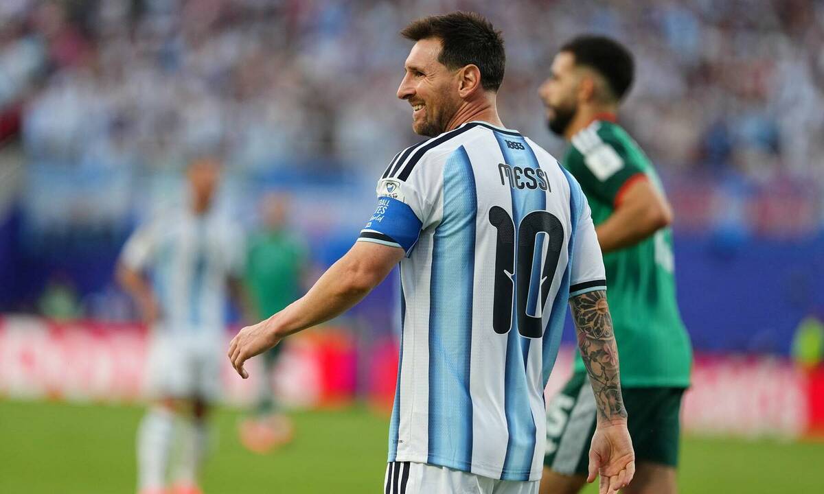 Chiến thuật đi bộ thông minh của Messi gây ấn tượng tại World Cup 2026 - hình ảnh - jun88go.vip Chiến thuật đi bộ thông minh của Messi gây ấn tượng tại World Cup 2026 - hình ảnh - jun88go.vip