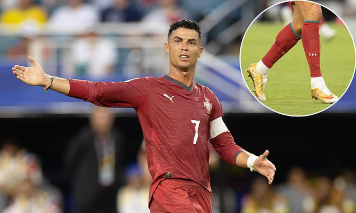 Cá cược thể thao uy tín: Ronaldo gây chú ý khi đổi giày giữa trận hòa Colombia - hình ảnh - jun88go.vip Cá cược thể thao uy tín: Ronaldo gây chú ý khi đổi giày giữa trận hòa Colombia - hình ảnh - jun88go.vip