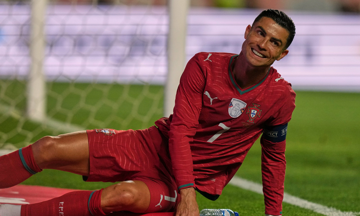 Ronaldo vắng mặt trong top 40 cầu thủ đẹp trai World Cup 2026: Bất ngờ ai dẫn đầu? - hình ảnh - jun88go.vip