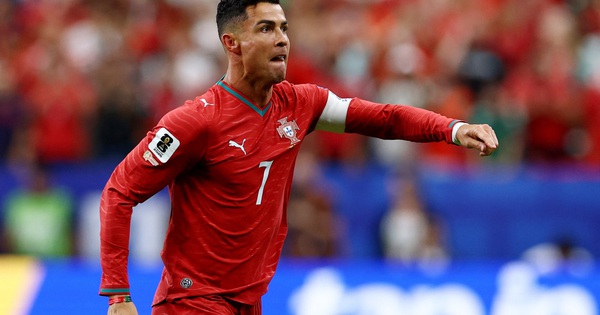 Bồ Đào Nha 5-0 Uzbekistan: Ronaldo lập kỳ tích, JUN88 cập nhật kèo nóng World Cup 2026 - hình ảnh - jun88go.vip Bồ Đào Nha 5-0 Uzbekistan: Ronaldo lập kỳ tích, JUN88 cập nhật kèo nóng World Cup 2026 - hình ảnh - jun88go.vip