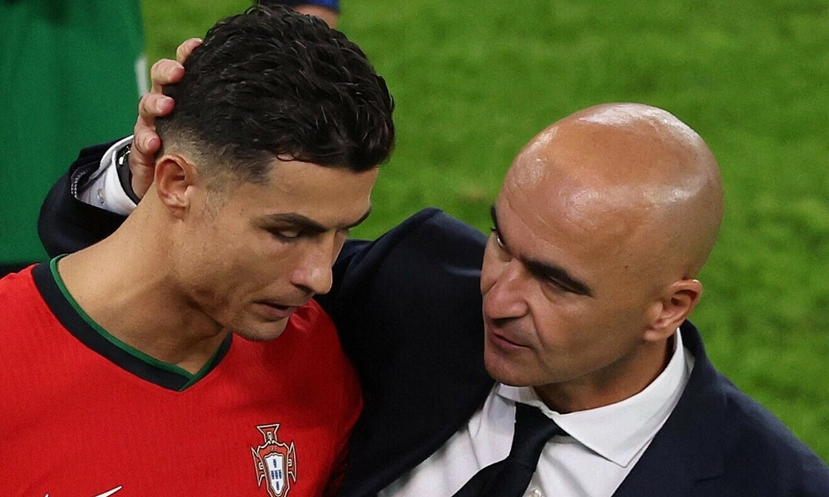 Shearer: ‘HLV Bồ Đào Nha không dám thay Ronaldo’ - hình ảnh - jun88go.vip