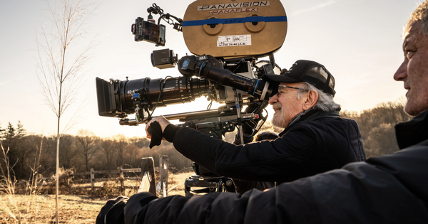 Bom tấn vừa ra mắt của Steven Spielberg gây tranh cãi: góc nhìn mới cho người chơi Việt - hình ảnh - jun88go.vip