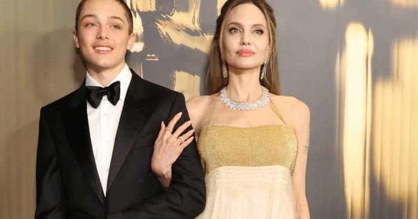 Link JUN88 mới nhất: Cập nhật tin tức giải trí nóng hổi từ gia đình Brad Pitt và Angelina Jolie - hình ảnh - jun88go.vip