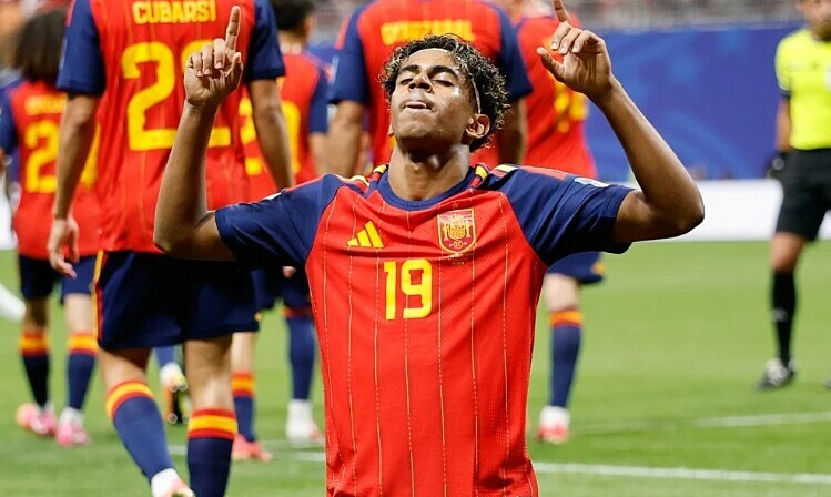 Yamal cảm thấy như đang mơ sau khi ghi bàn đầu ở World Cup - hình ảnh - jun88go.vip Yamal cảm thấy như đang mơ sau khi ghi bàn đầu ở World Cup - hình ảnh - jun88go.vip