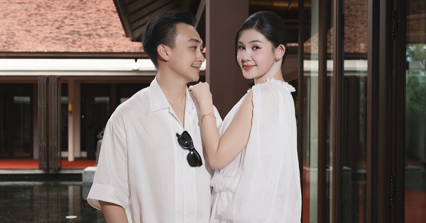 Vợ chồng Lê Âu Ngân Anh tình tứ tại sự kiện thời trang: Hạnh phúc viên mãn sau hôn nhân - hình ảnh - jun88go.vip Vợ chồng Lê Âu Ngân Anh tình tứ tại sự kiện thời trang: Hạnh phúc viên mãn sau hôn nhân - hình ảnh - jun88go.vip