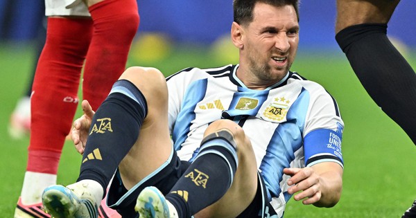 Argentina đặt quá nhiều gánh nặng lên vai Messi: Thiên tài cũng có lúc mệt!: góc nhìn mới cho người chơi Việt - hình ảnh - jun88go.vip