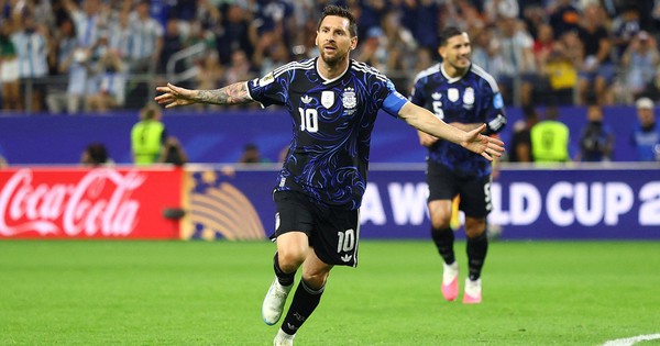 Messi lần đầu tiên trong đời đấu trí đội tuyển Anh, Argentina đề đạt nguyện vọng đặc biệt với FIFA: góc nhìn mới cho người chơi Việt - hình ảnh - jun88go.vip